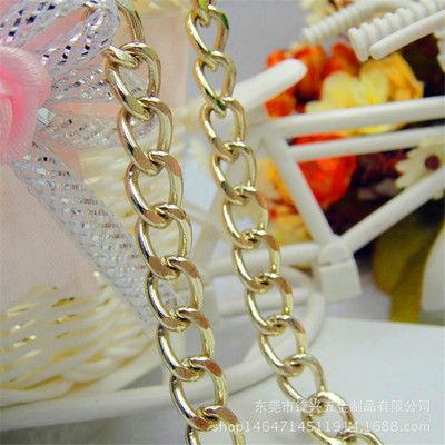 金属开云网页版·官方版在线登入-开云(中国)
铁磨链 浅金色电镀箱包开云网页版·官方版在线登入-开云(中国)
  - 3