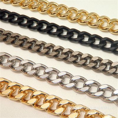 金属开云网页版·官方版在线登入-开云(中国)
铁磨链 浅金色电镀箱包开云网页版·官方版在线登入-开云(中国)
  - 4